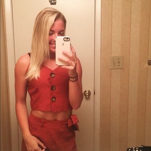 Meet your Posher, Brittney